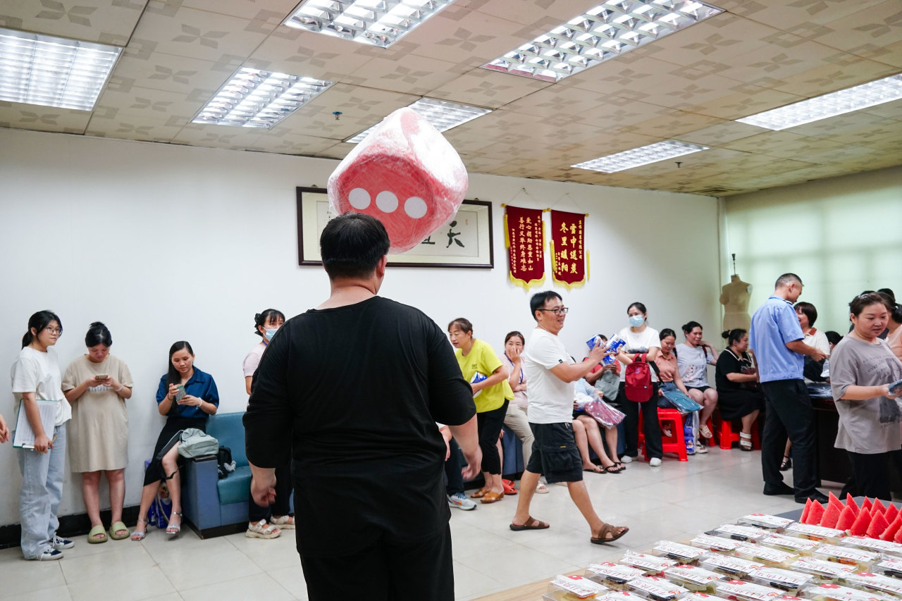 8月份員工生日會(huì)丨我們齊聚一堂，不負(fù)時(shí)光(圖15)